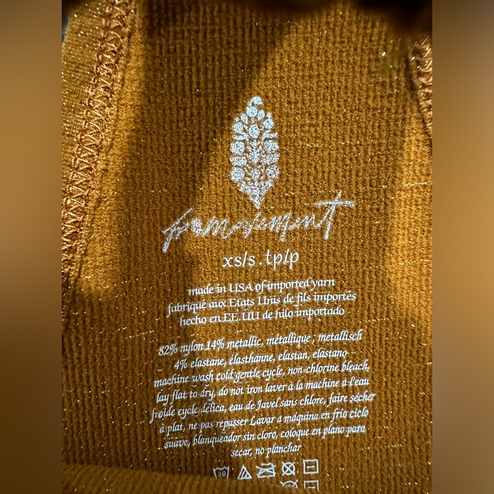 FP Free People Movement Happiness Runs Lurex Tank- Toasted Coconut | NWOT (XS/S) - Picture 4 of 5